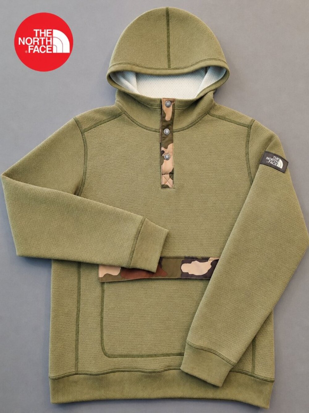The North Face Olive Green Waffle Knit Hooded Pullover Hoodie Camo Trim SZ M